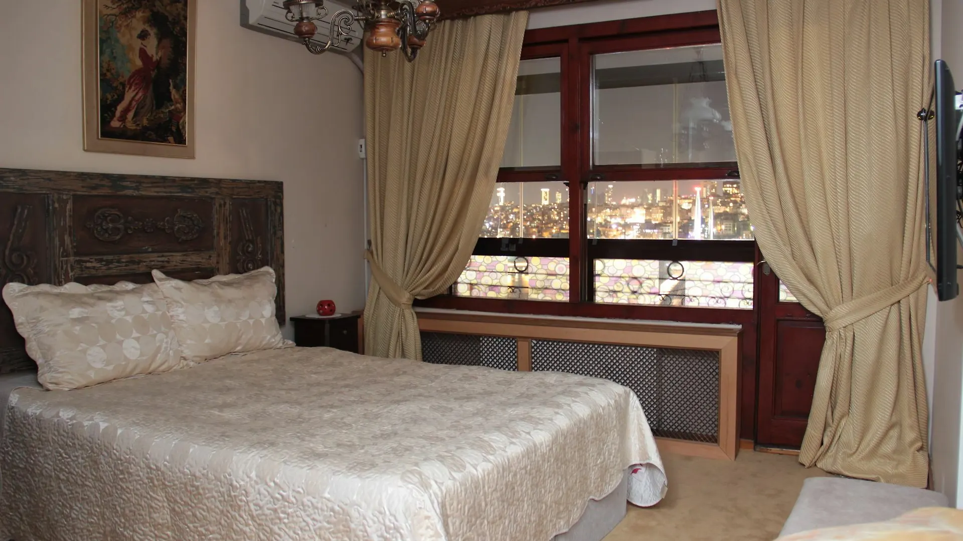 Cafe Halic Hotel Istanbul