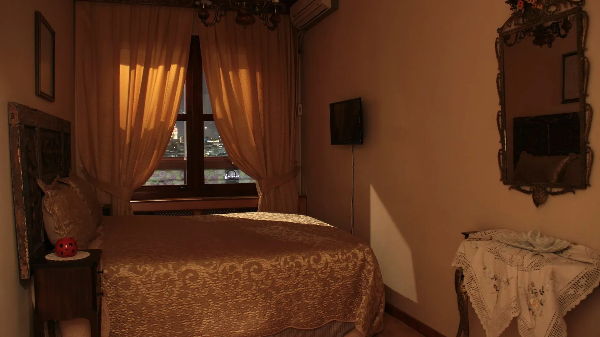 Cafe Halic Hotel Istanbul